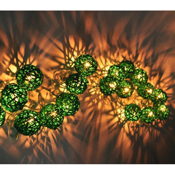 1 Set of Green 5cm Rattan Cane 50 Ball Battery Powered LONG 5m String Lights Christmas Gift Home Wedding Party Bedroom Decoration Table Centrepiece - Image 4