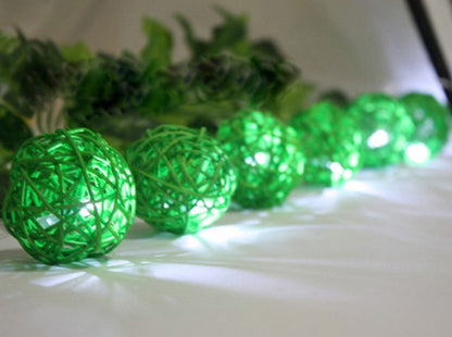 1 Set of Green 5cm Rattan Cane 50 Ball Battery Powered LONG 5m String Lights Christmas Gift Home Wedding Party Bedroom Decoration Table Centrepiece - Image 5