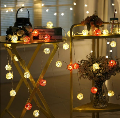 1 Set of Orange n White 5cm Rattan Cane 20 Ball Battery Powered 3m String Lights Christmas Gift Home Wedding Party Bedroom Decoration Table Centrepiece - Image 3