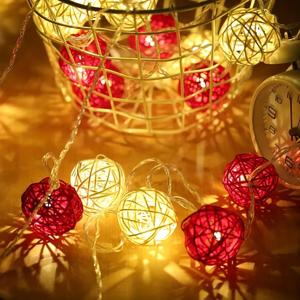 1 Set of Red and White 5cm Rattan Cane 50 Ball Battery Powered LONG 5m String Lights Christmas Gift Home Wedding Party Bedroom Decoration Table Centrepiece - Image 6