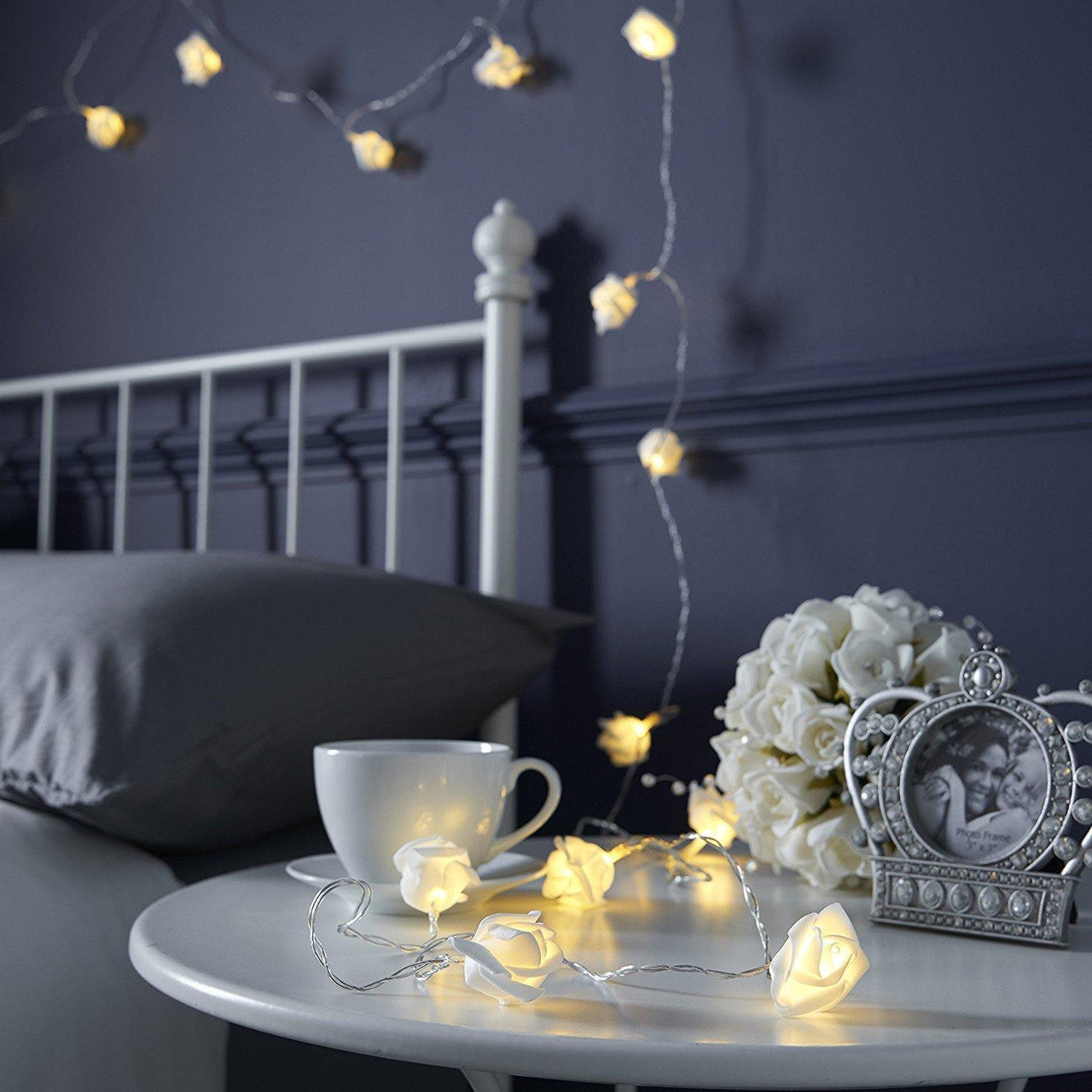 50 White Rose 3D Fairy Lights 5M LONG String, Battery (AA) Indoor & Outdoor Decorations Wedding Valentines Romantic Room Table Lighting - Image 3