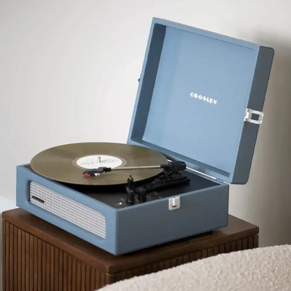 Crosley Voyager Bluetooth Portable Turntable + Bundled Record Storage Crate - Washed Blue - Image 5