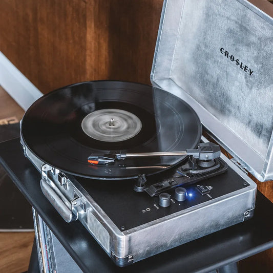 Crosley Cruiser Bluetooth Portable Turntable - Silver - Image 2