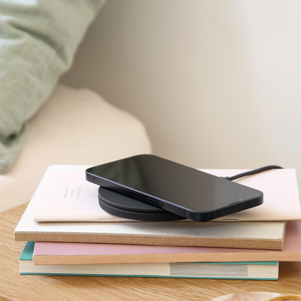 Kreafunk Wicharge 3 Wireless Qi Charger 15W - Black - Image 2