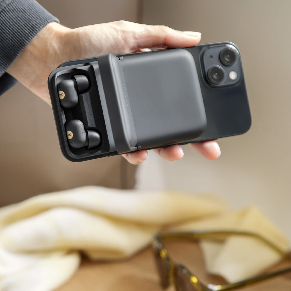 Kreafunk Tocharge Go Powerbank + Earbuds - Black - Image 2