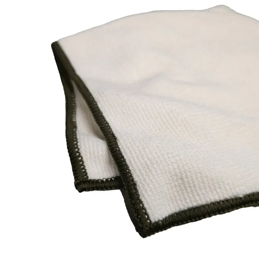 Kanto HD Performance Kit - Screen Cleaner, Microfibre Towel, 8K HDMI Cable, 2mtr - Image 4