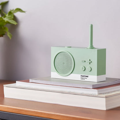 Lexon Thykho 3 Fm Radio & Bluetooth Speaker PANTONE - Green - Image 2