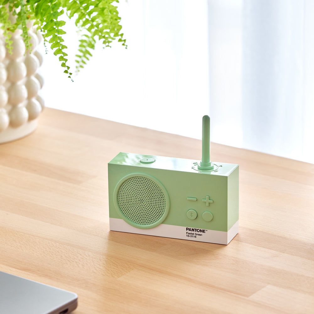 Lexon Thykho 3 Fm Radio & Bluetooth Speaker PANTONE - Green - Image 4