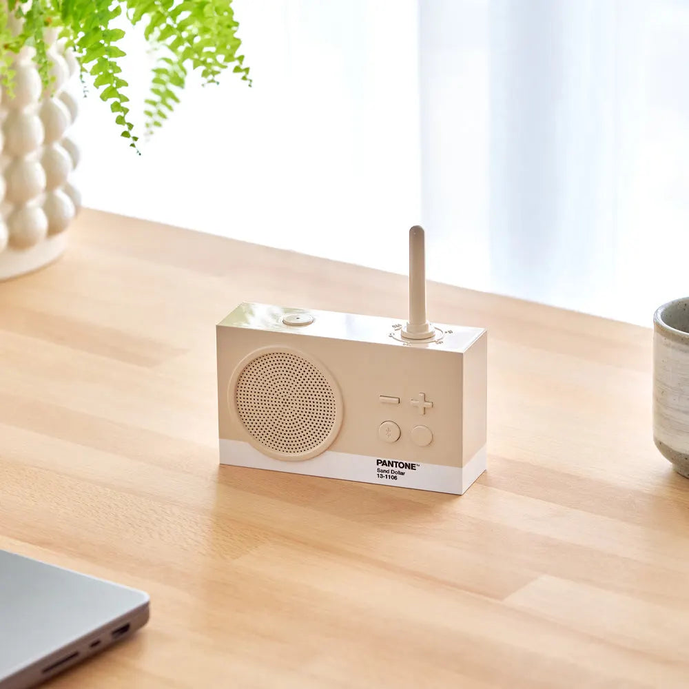 Lexon Thykho 3 Fm Radio & Bluetooth Speaker PANTONE - Sand - Image 6