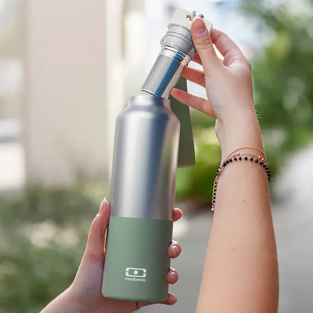 Monbento MB Steel Insulated Bottle - Green Natural - Image 2