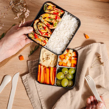 Monbento Flex - The 2 Compartment Lunch Box with Cutlery - Black Onyx - Image 4