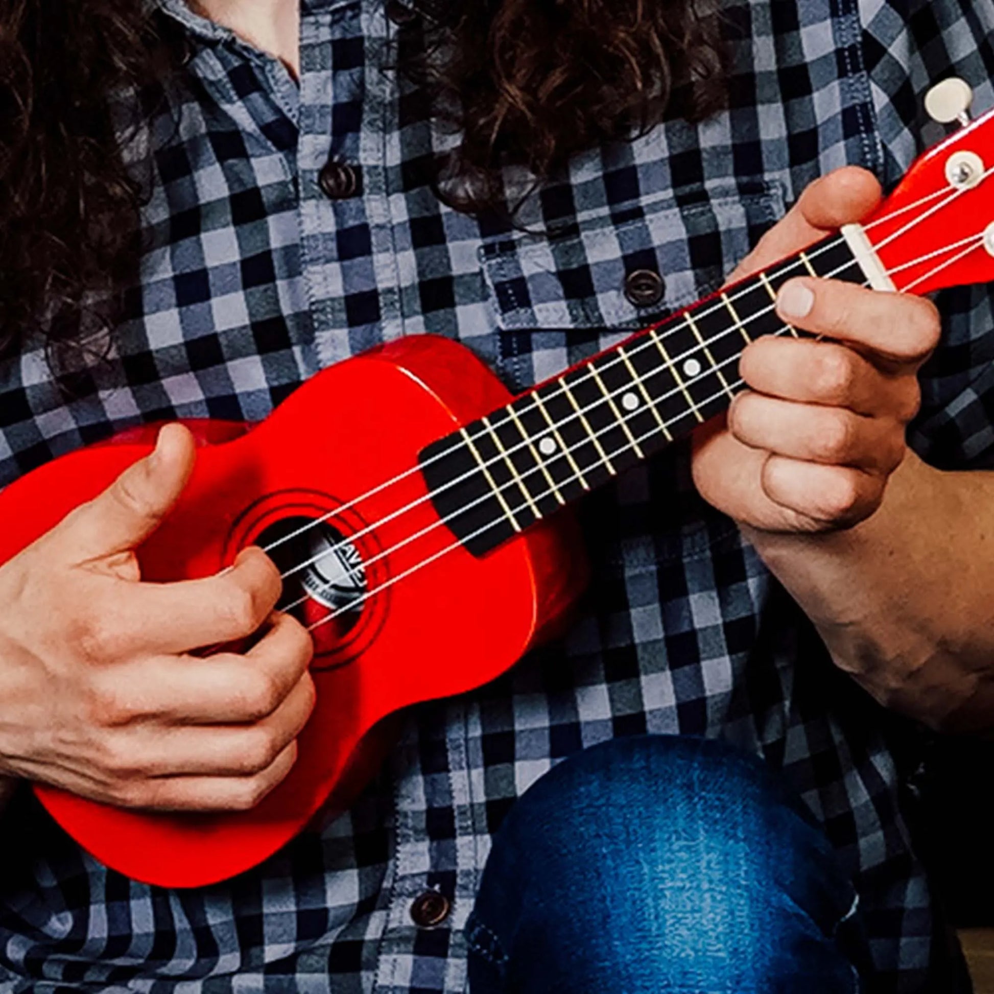 3rd Avenue Soprano Ukulele - Red - Image 4