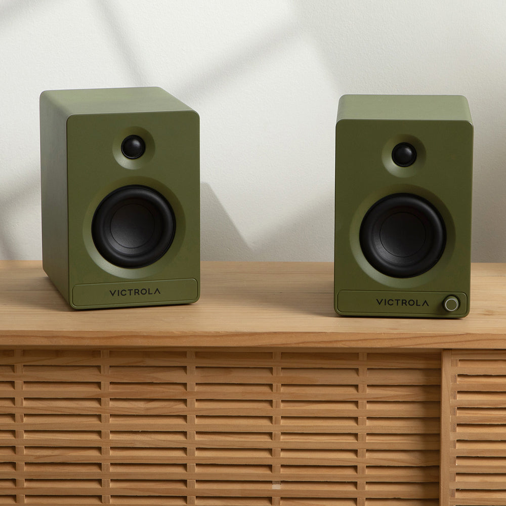 Victrola Tempo Bookshelf Speakers - Green - Image 2