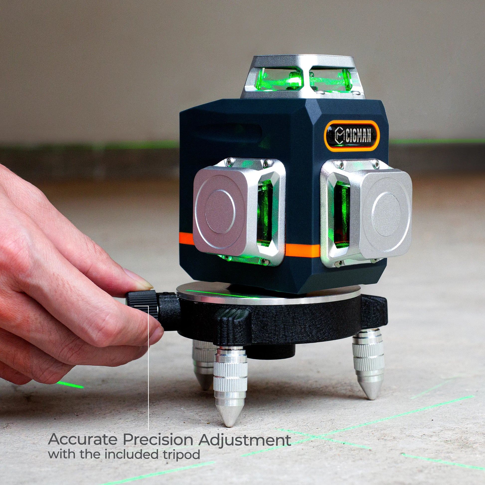 CIGMAN Laser Level Self Leveling 3x360° 3D Green Cross Line for Construction and Picture Hanging, Rechargeable battery, Remote Controller, Magnetic Rotating Stand Included - Image 3