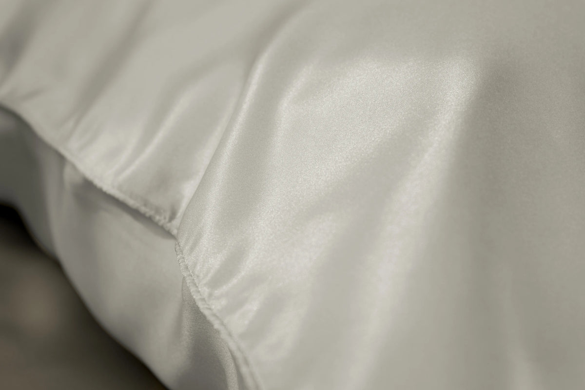 Silver Nights SILK PILLOWCASE - 51X76CM - Image 4