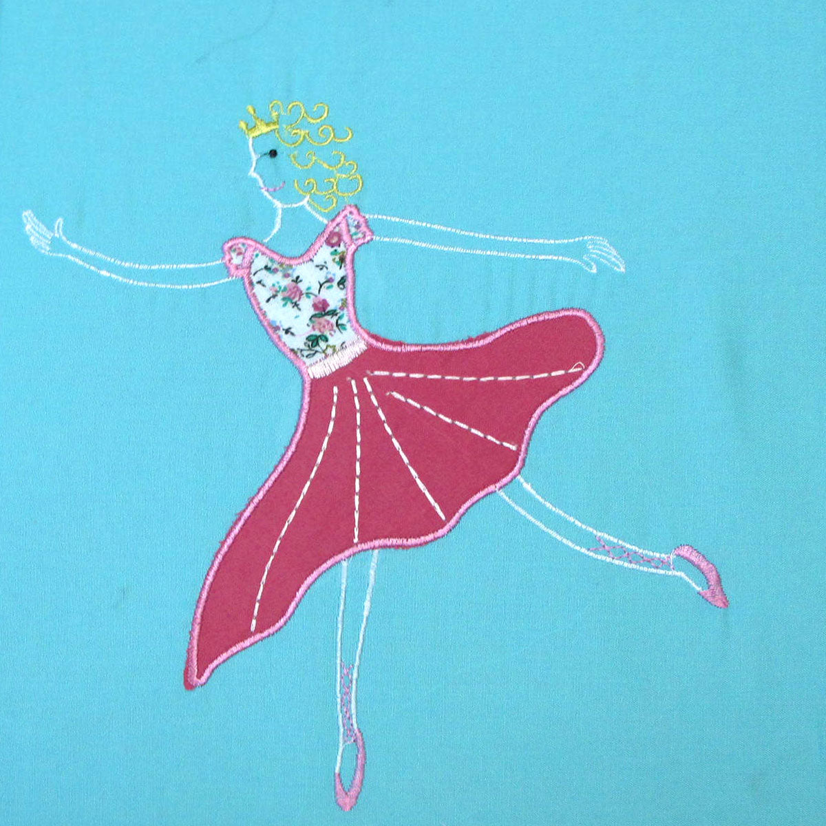 Ballerina Embroidered Quilt Cover Set Single - Image 3