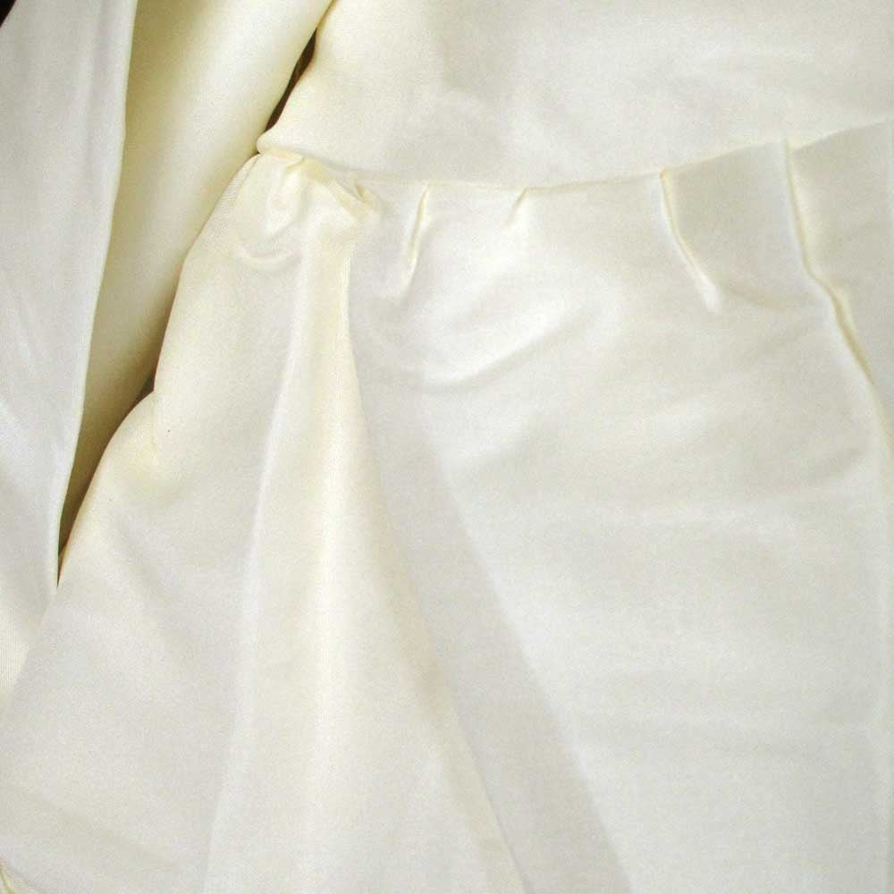 Set of 2 Round 180cm Ruffled Table Cloth Cream - Image 3