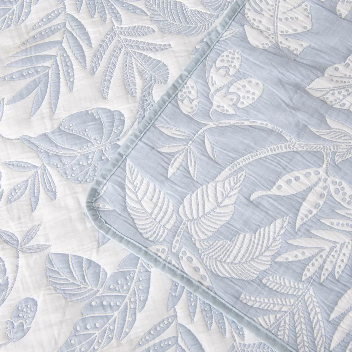 Bianca Laurieton Blue Jacquard Botanical Bedspread Set Super King - Image 5