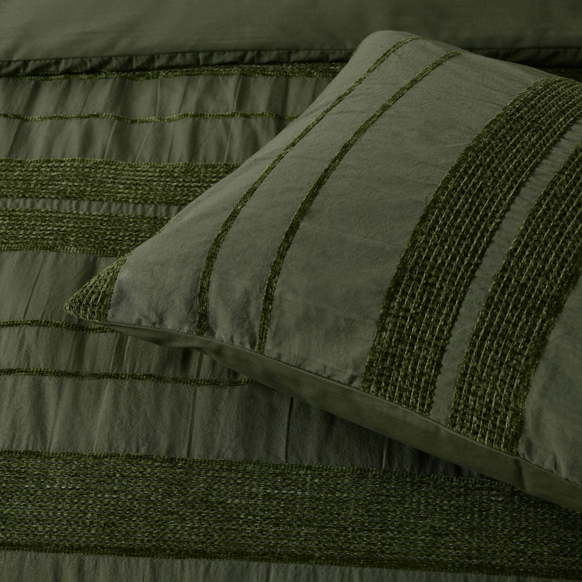 Bianca Avery Forest Chenille Striped Quilt Cover Set Queen - Image 4
