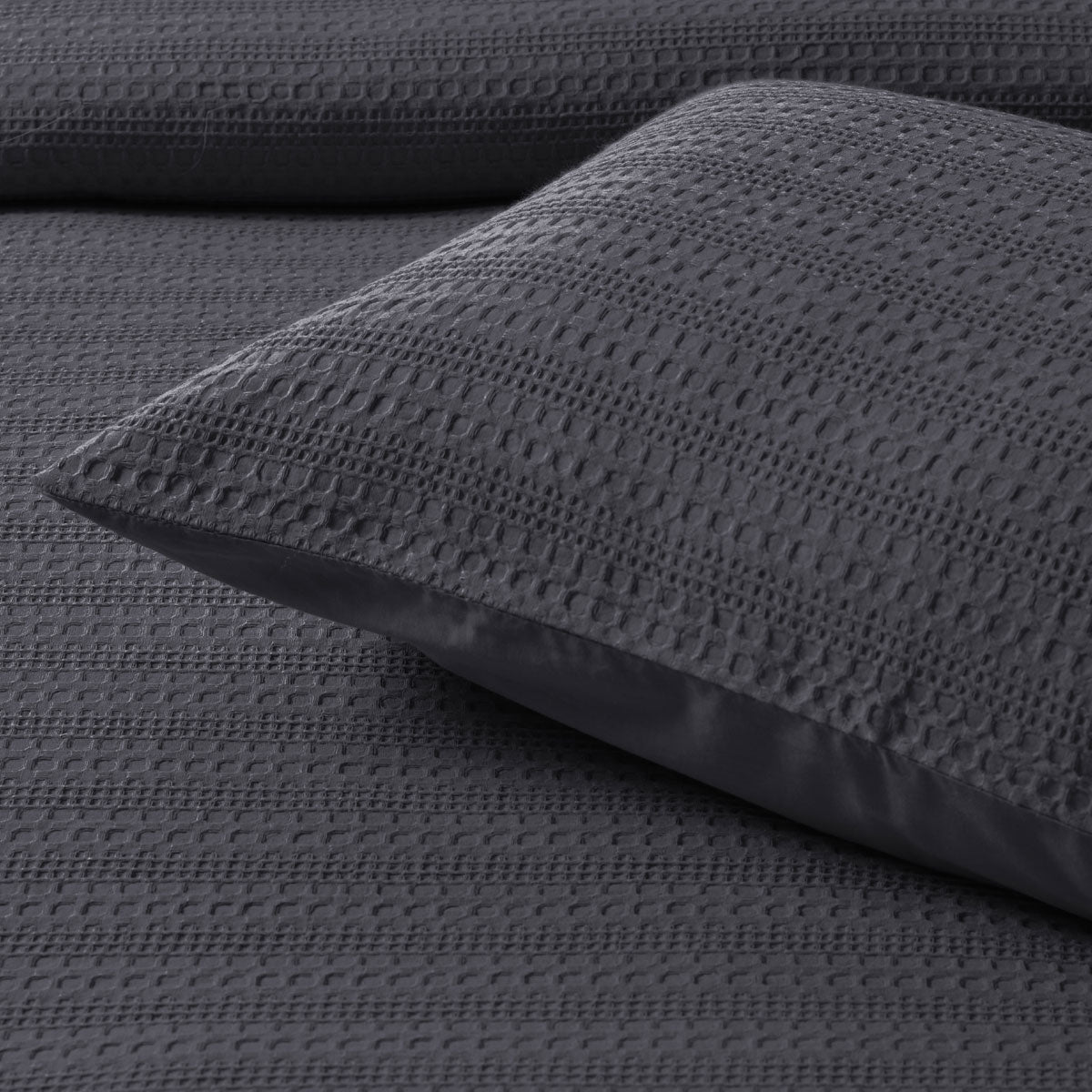 Bianca Kahlani Charcoal Waffle Quilt Cover Set King - Image 4