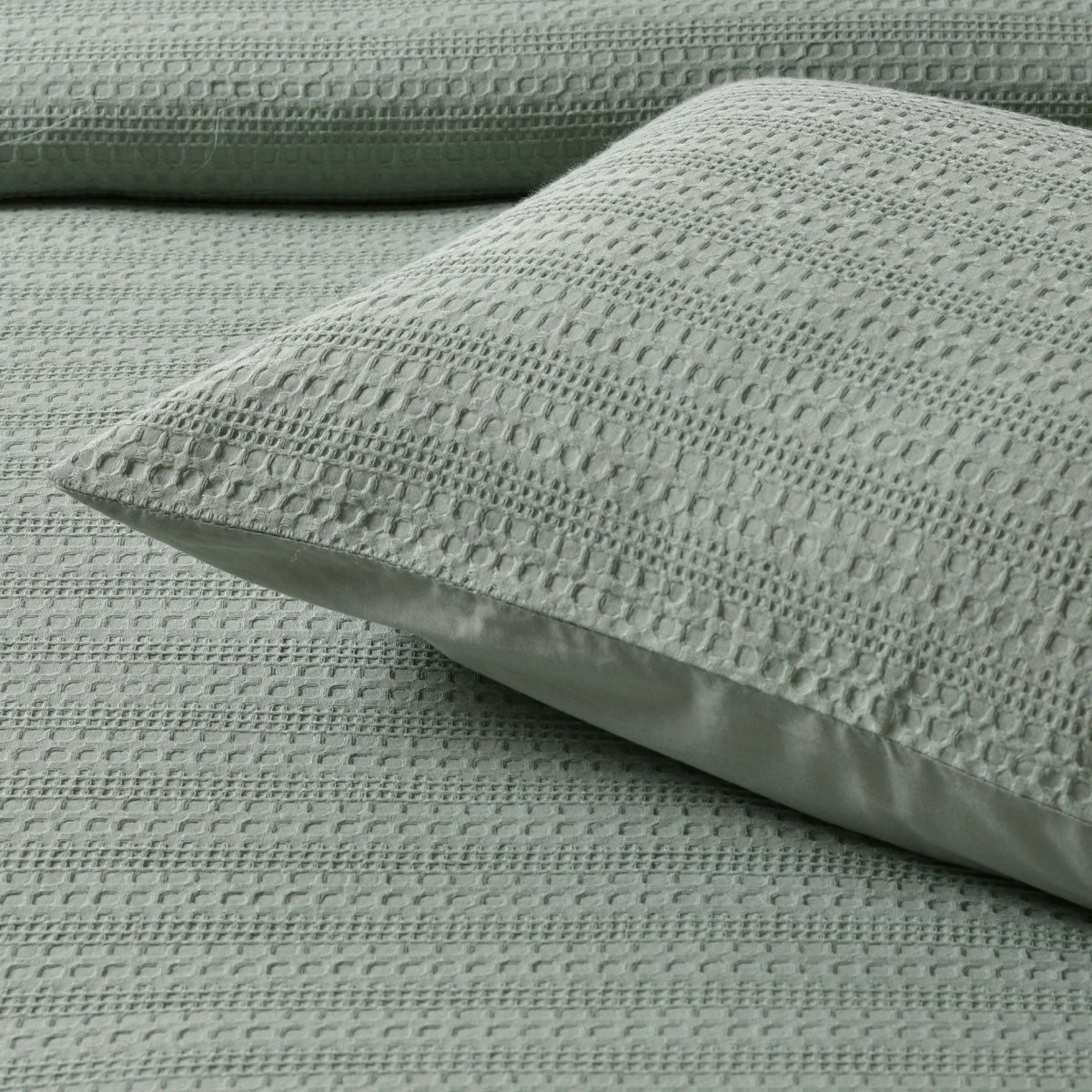 Bianca Kahlani Sage Waffle Quilt Cover Set Queen - Image 4