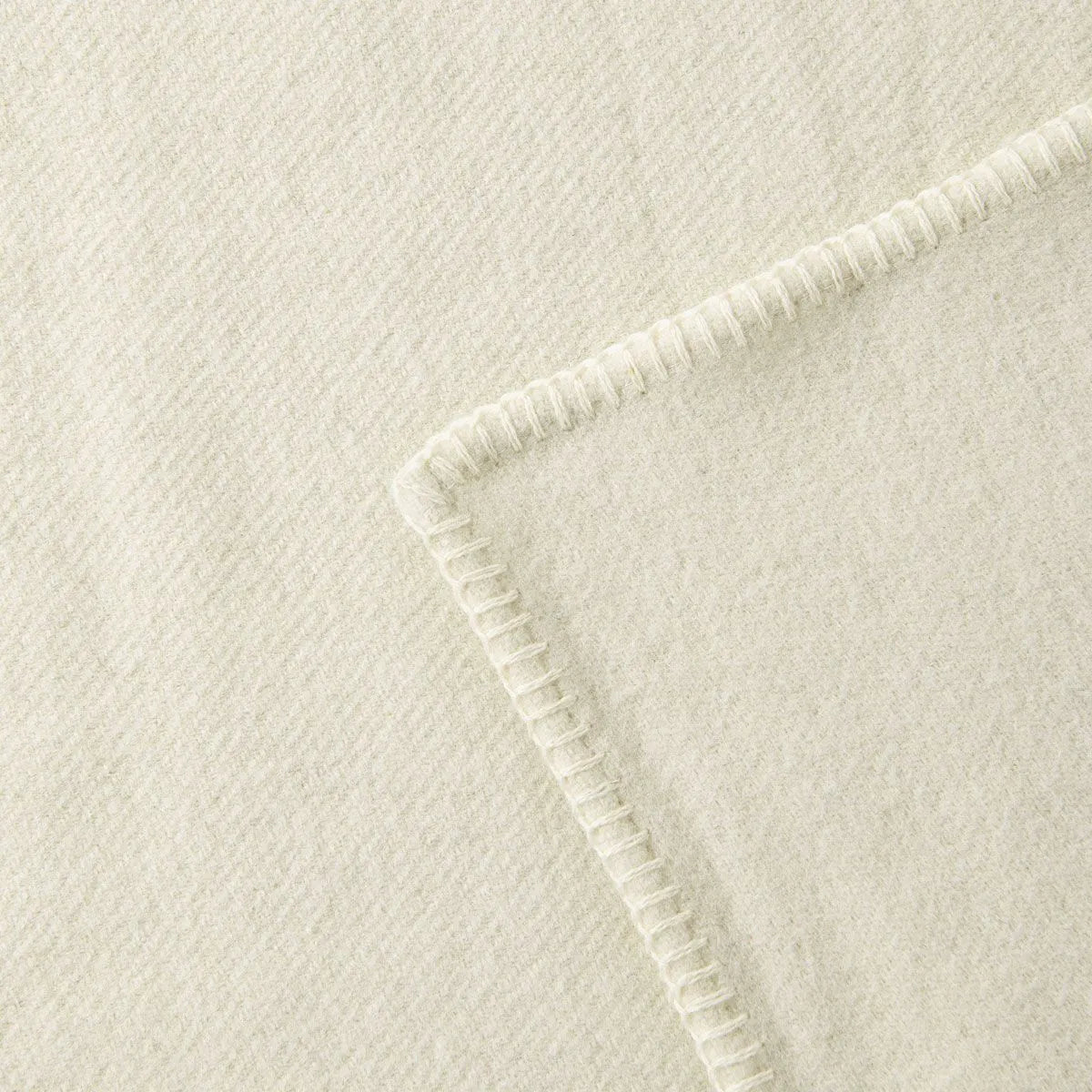 Little Gem Cream Australian Wool Bassinet Blanket 80 x 120 cm - Image 3