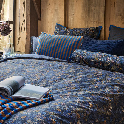 PIP Studio Tutti i Fiori Dark Blue Cotton Quilt Cover Set Queen - Image 3