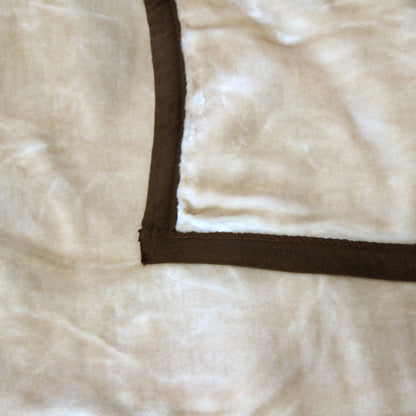 800GSM Luxury Reversible Animal Pattern Mink Blanket Queen 200 x 240 cm Lion Tiger Brown - Image 4