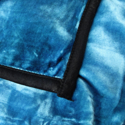800GSM Luxury Reversible Animal Pattern Mink Blanket Queen 200 x 240 cm Three Tigers Blue - Image 3