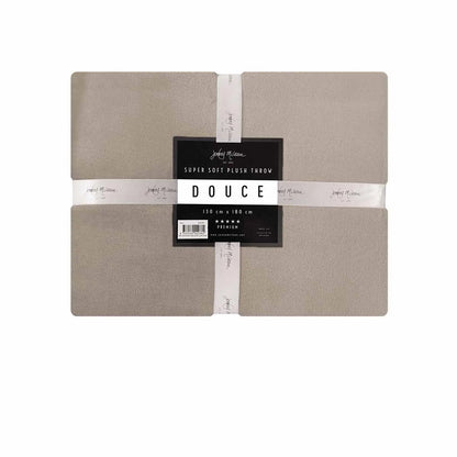 Jenny Mclean 300GSM Douce Super Soft Plush Throw 130 x 180 cm Tan