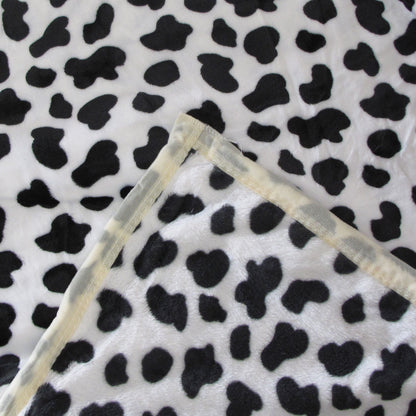 Animal Pattern Soft Flannel Plush Queen Size Blanket 220 x 240cm Dalmatian - Image 3