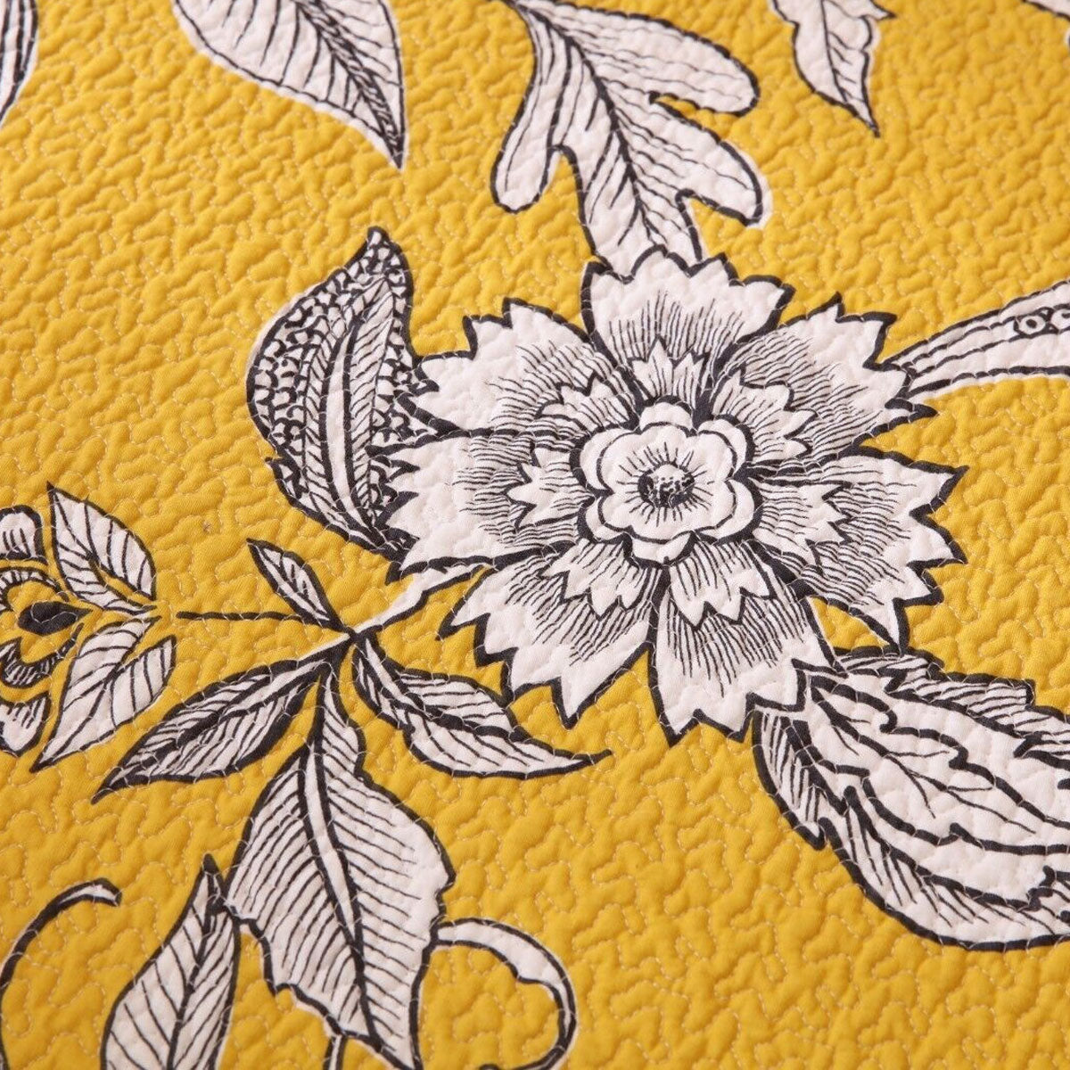 Cotton Lightly Quilted Coverlet Set Vibrante Yellow Queen - Image 4
