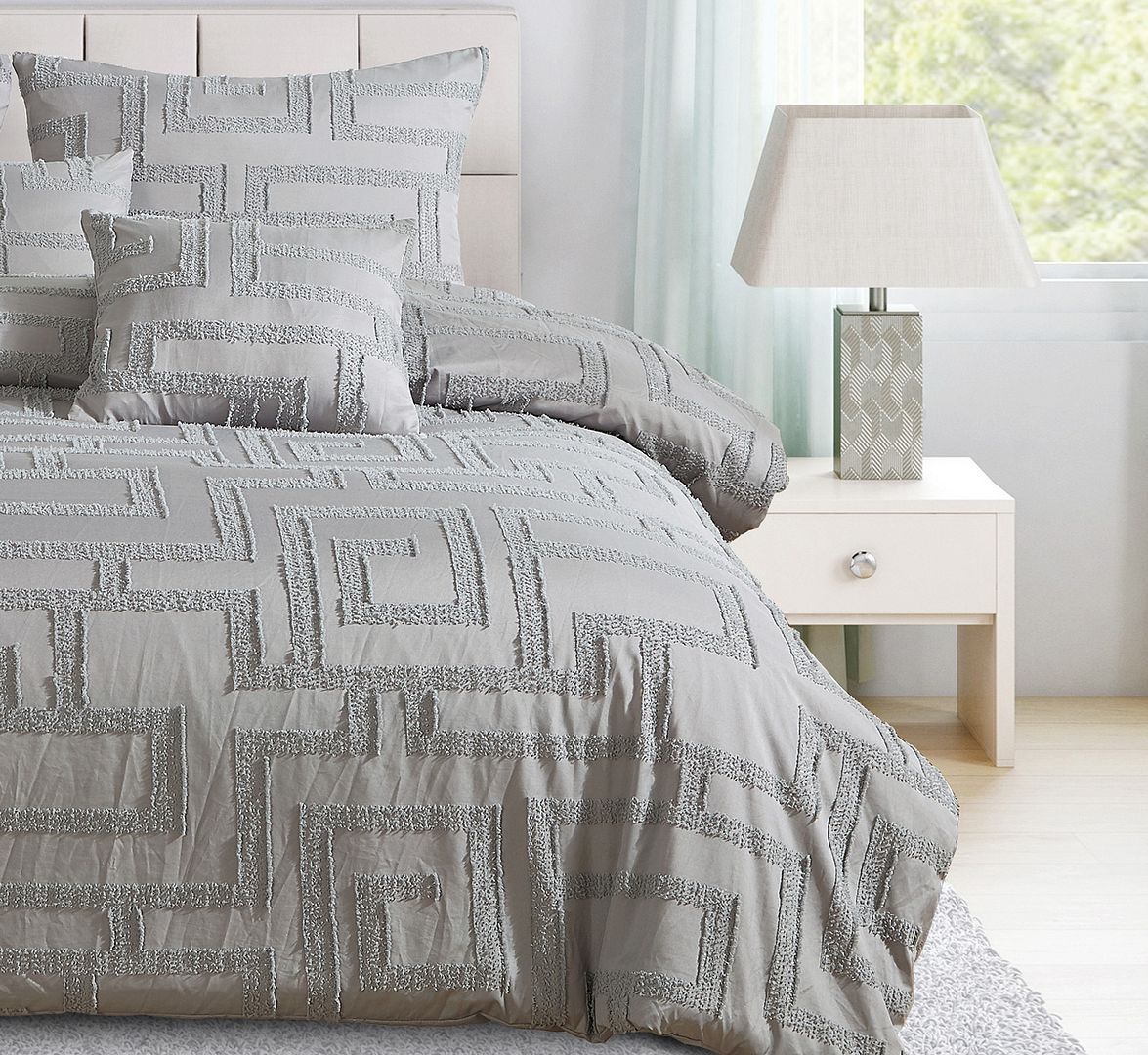 Tufted Jacquard Quilt/Doona/Duvet Cover Set - Grey - Queen Size - Image 3