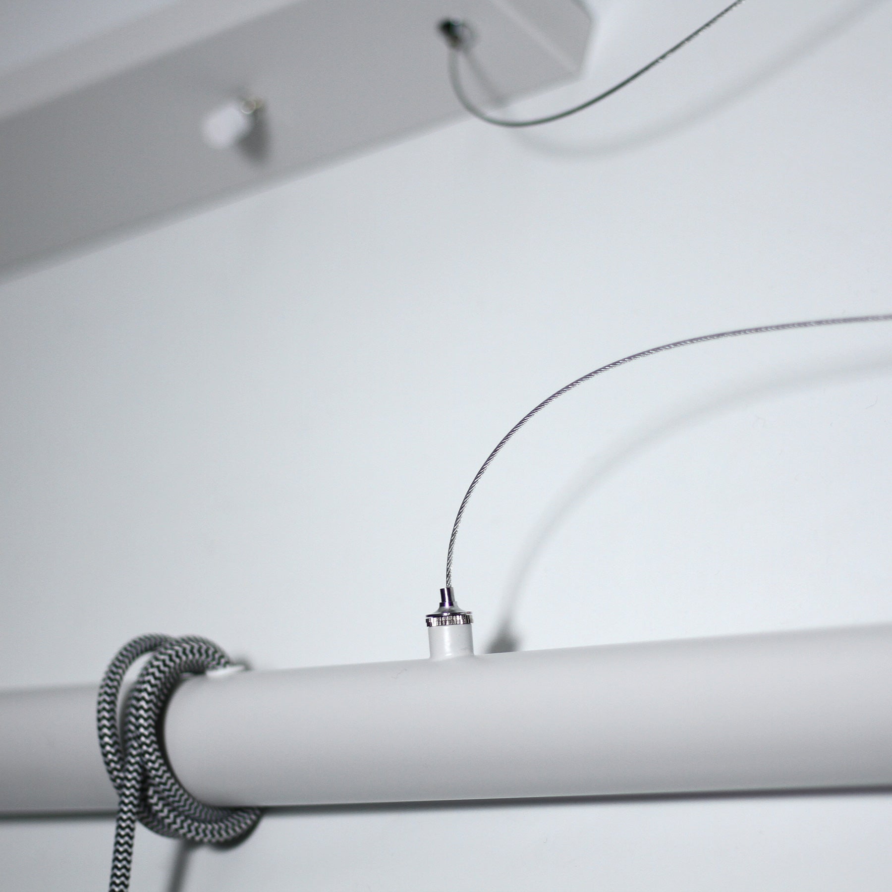Bikkel 4 Lights Pendant Light - White - Image 6