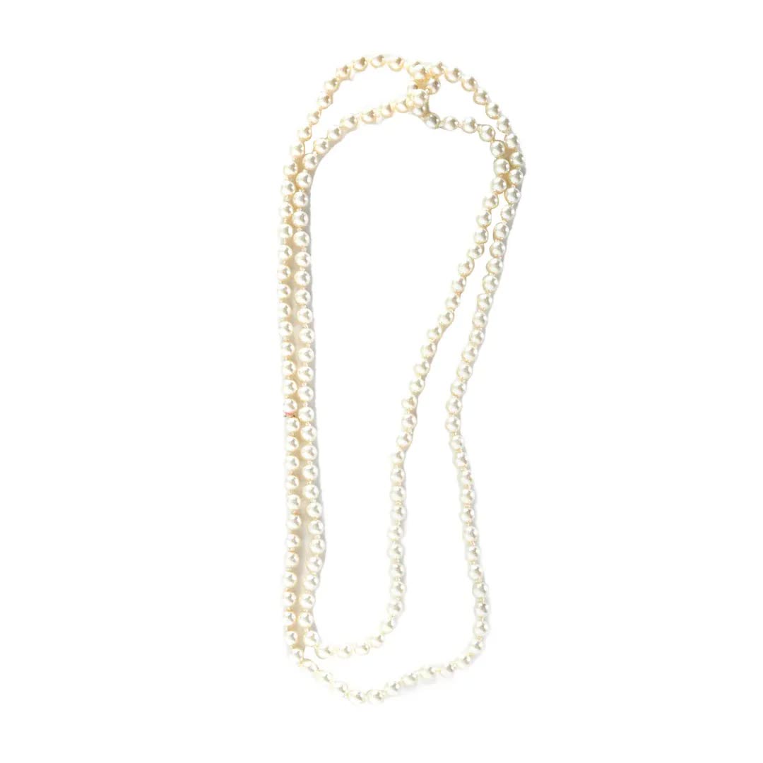 Long Faux Pearl Necklace – 1920s Flapper Costume Accessory or Vintage-Inspired Look - Image 3
