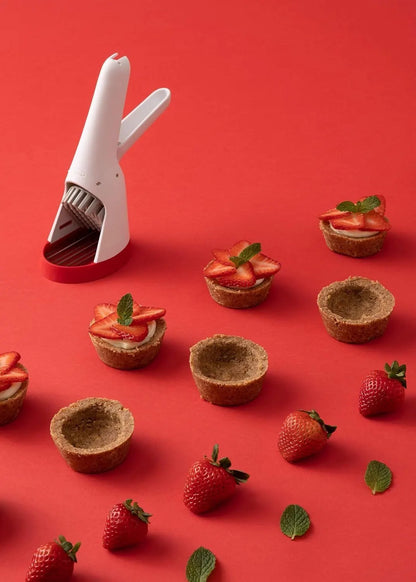 Chef'n Strawberry Slicer Slicester Hand-Held Strawberry Slicer to Create Garnishes - Image 3