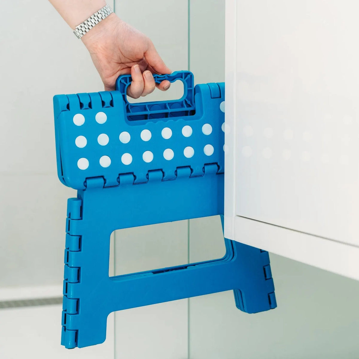 125kg Folding Stool Portable Plastic Foldable Chair Flat Outdoor (29x22cm) - Blue - Image 4