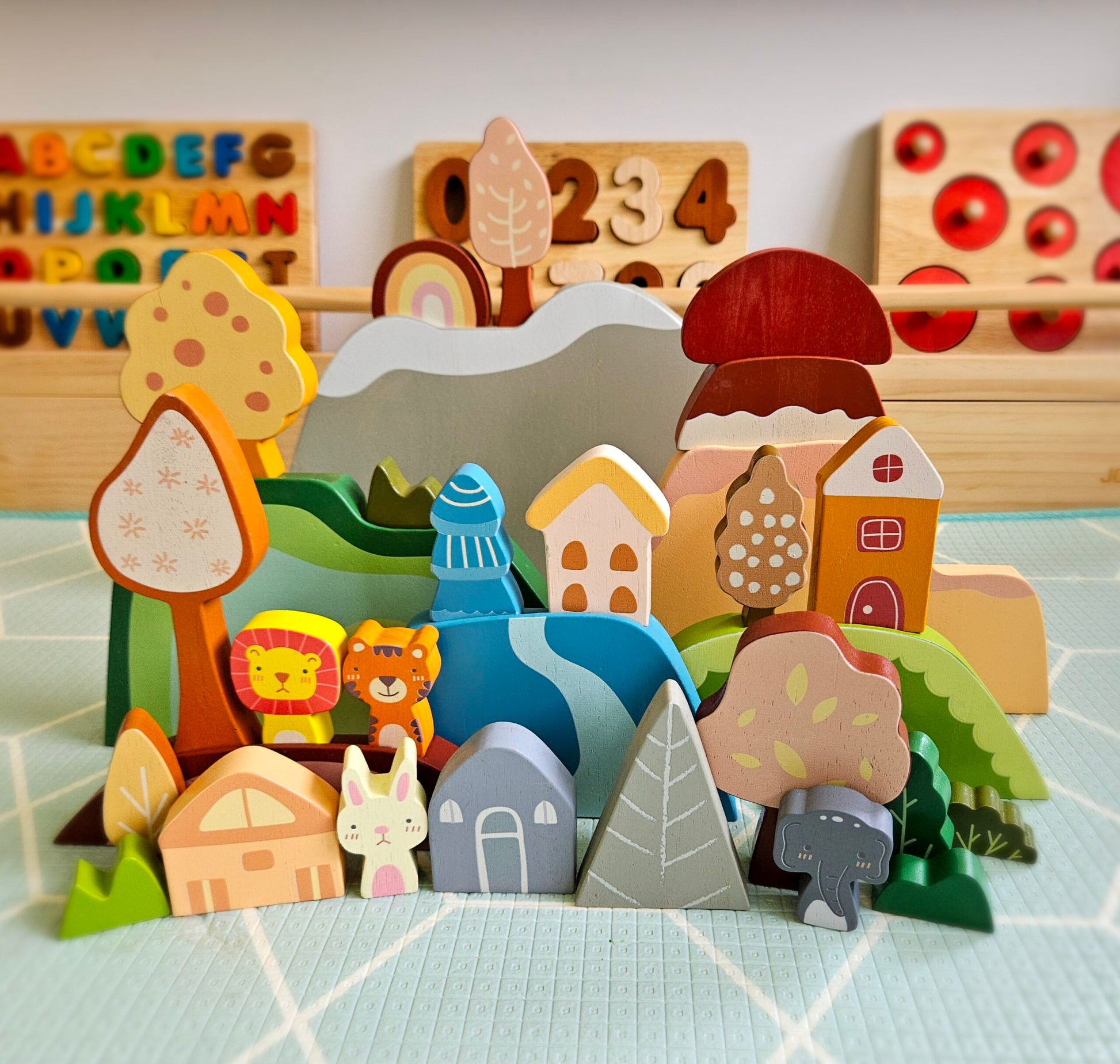 Nature wonder  play set