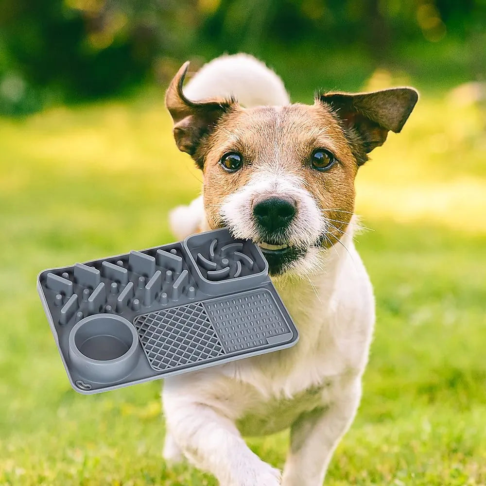 Pet Licking Mat Bite Resistant Non-Slip Slow Feeder - Image 2