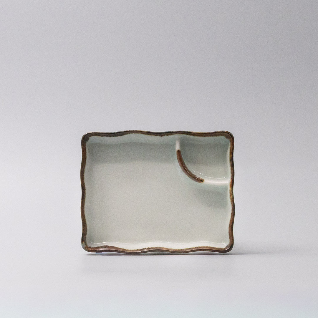 Sushi Plate Inbuilt Sauce Dish 15cm Tenmokku Edge Design - Image 3