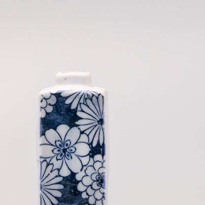Vase Oblong White Posy - Image 2