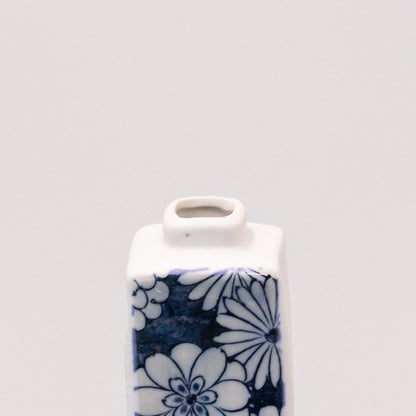 Vase Oblong White Posy - Image 3