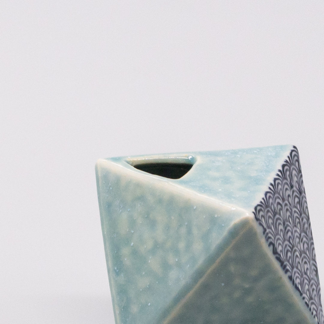 Vase Turquoise Wave 4.5H Triangular - Image 2