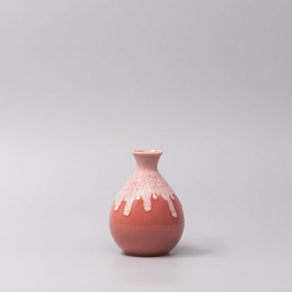 Sake Jug 300ml Pink White Drip Glaze - Image 4
