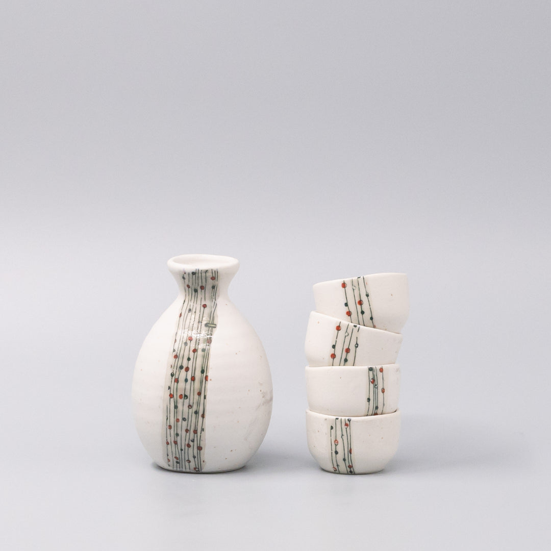 Sake Set for Four 330ml White Abacus Glaze - Image 5