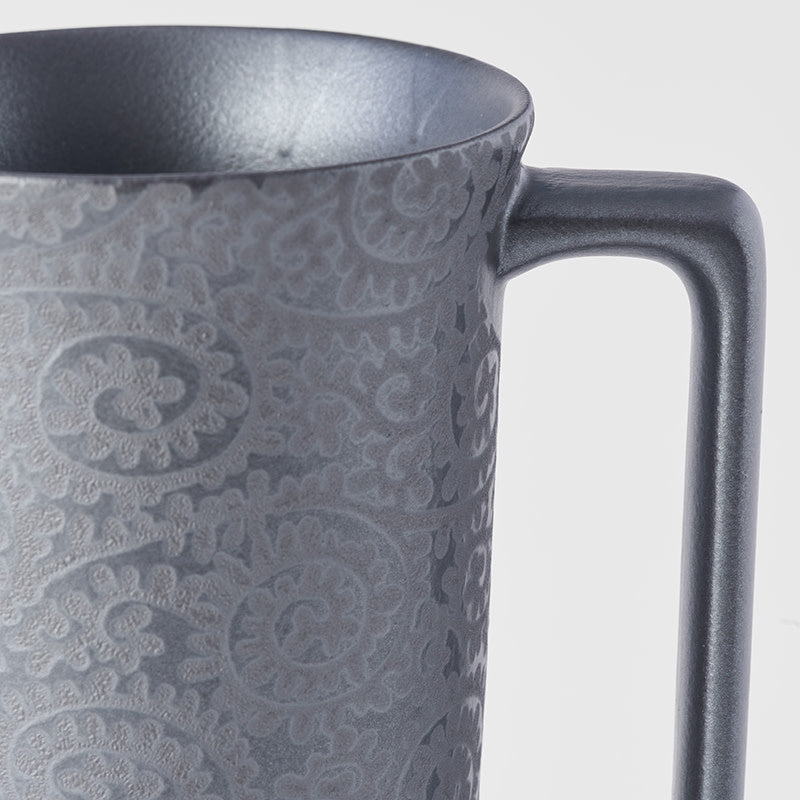 Mug with Handle 350ml Black Scroll Design - Image 2