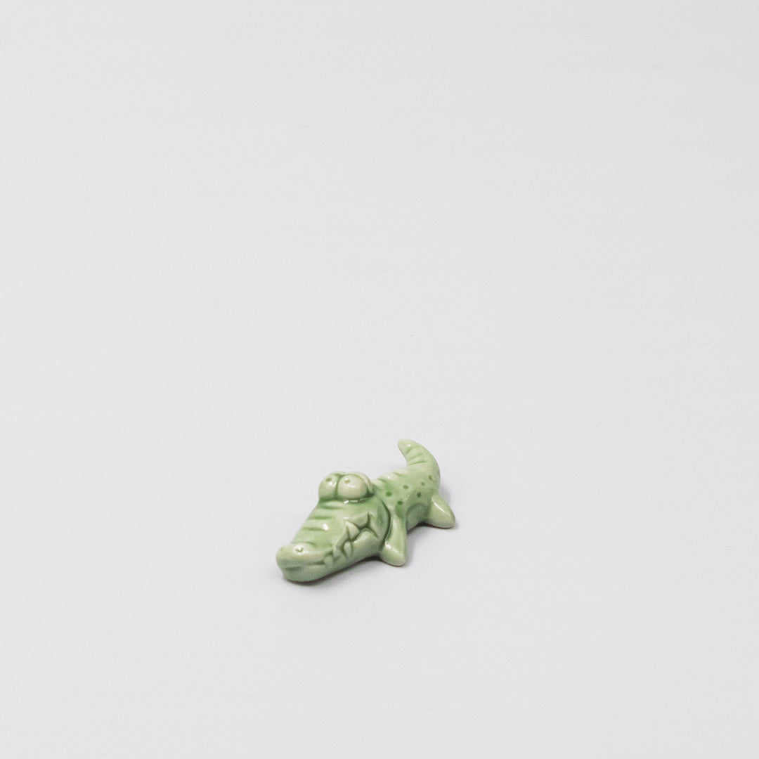 Chopstick Rest Green Alligator - Image 2