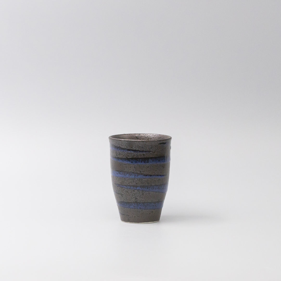 Sushi Mug 300ml Bright Blue Spiral On Black Design - Image 4