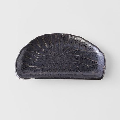 Plate D Shaped 21cm Charcoal Net Design