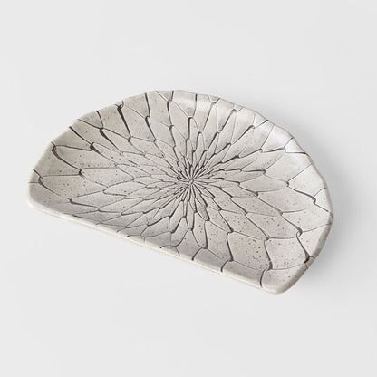 Plate D Shaped 21cm Grey Net Design - Image 2